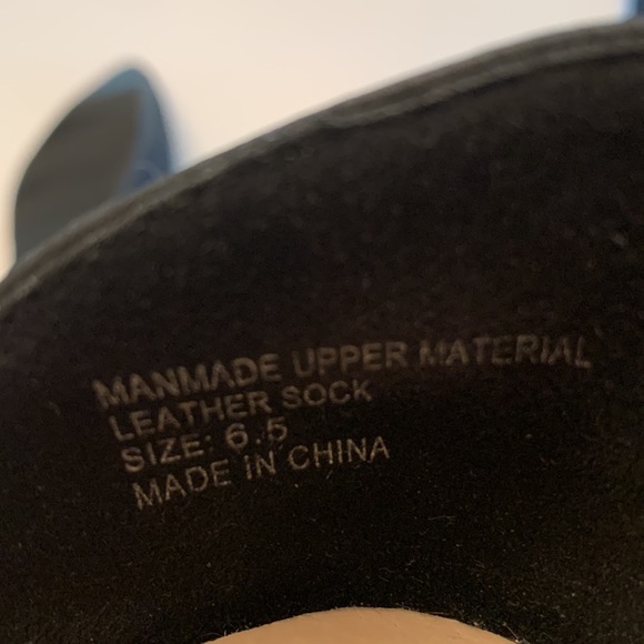 Black Flat Shoe with small flower cut outs - Picture 2 of 4